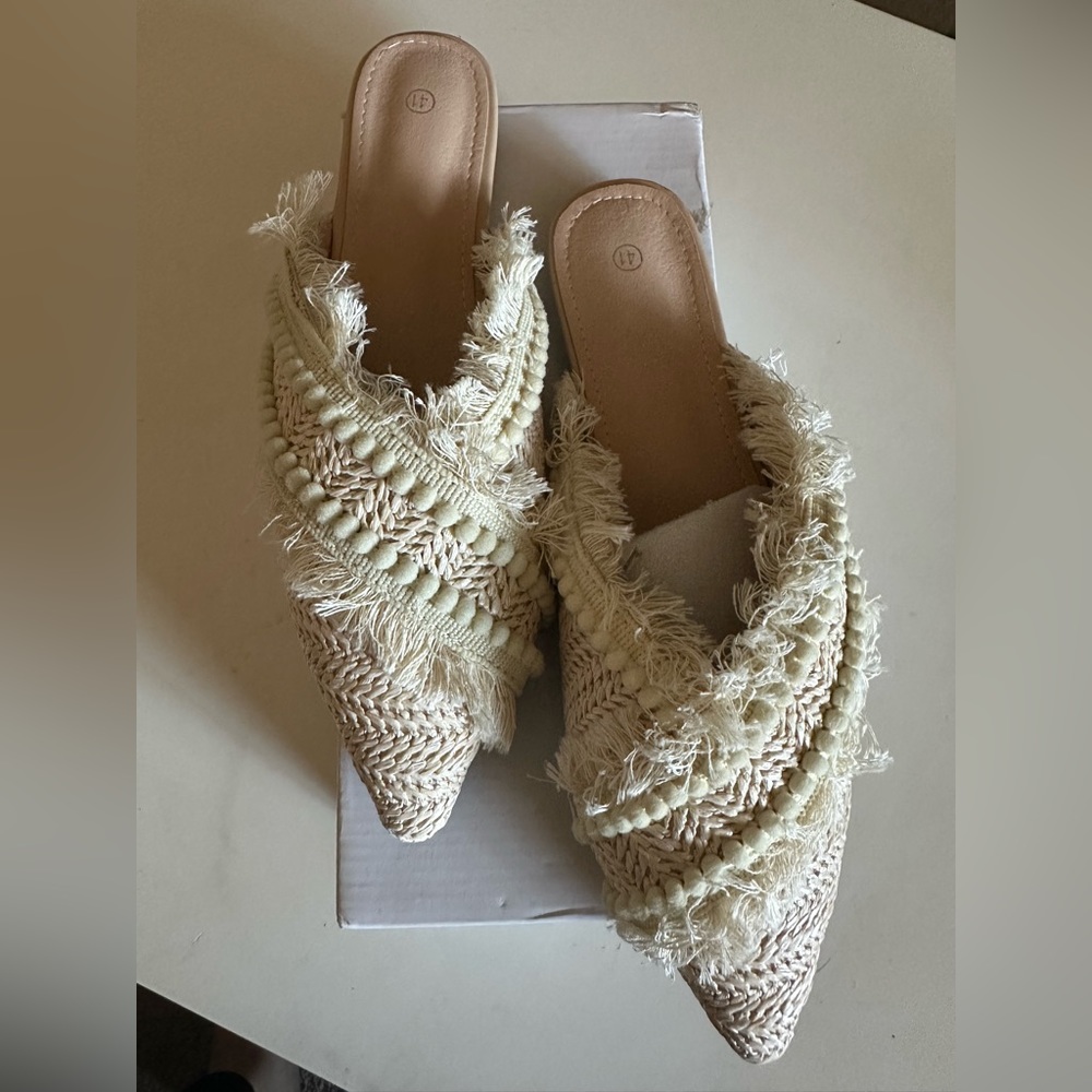 Woven flats slides mules - NEW